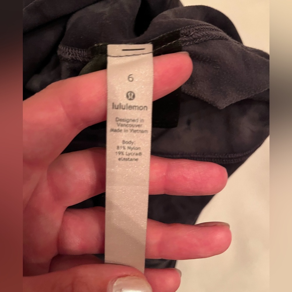 Lululemon Aligns - Picture 2 of 2